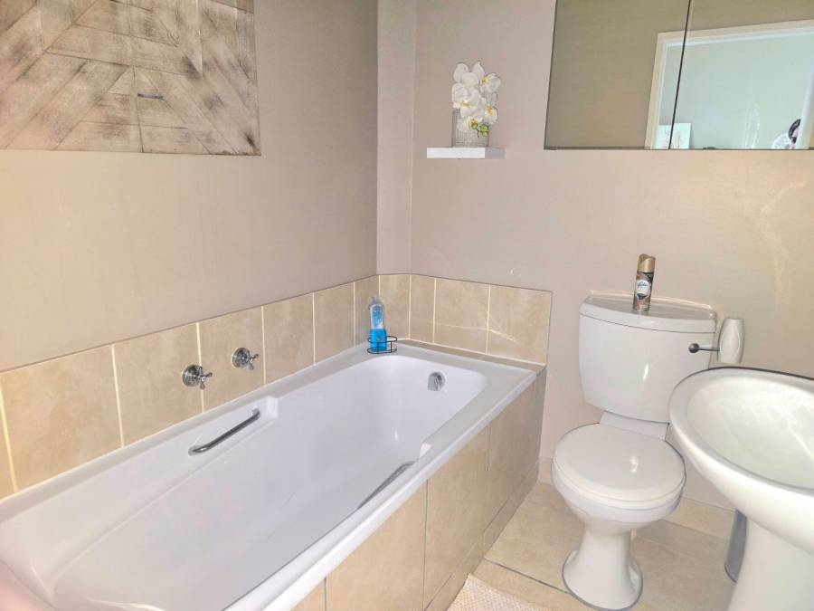 3 Bedroom Property for Sale in Muizenberg Western Cape